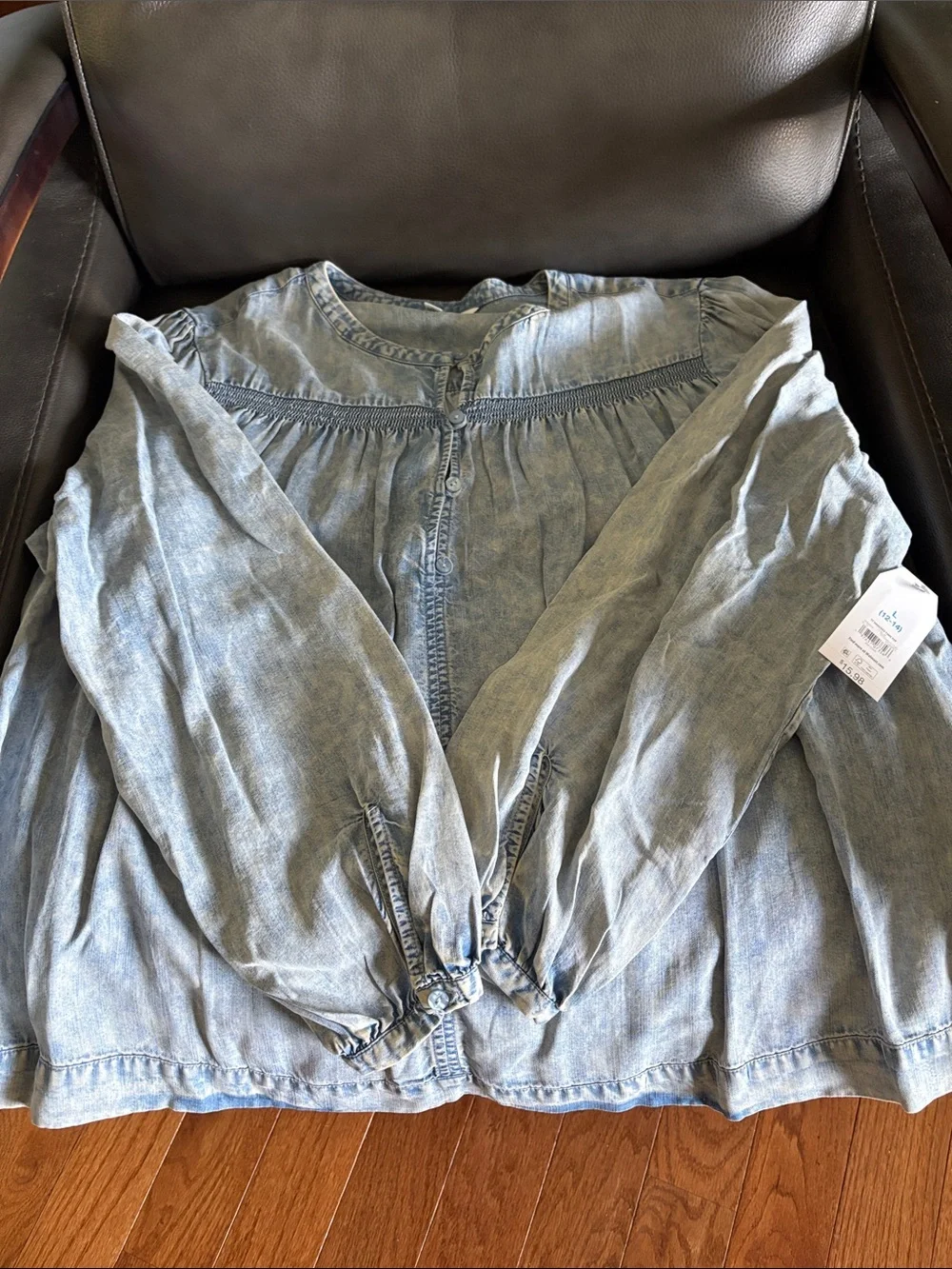 Time and Tru Light Blue Denim Peasant Blouse - Picture 1 of 1